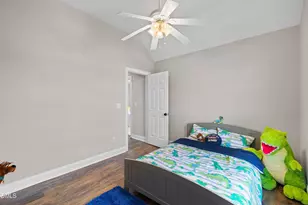136 Mantle Dr, Clayton, NC 27527 - Photo 35