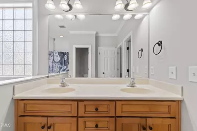 136 Mantle Drive, Clayton, NC 27527 - Photo 21