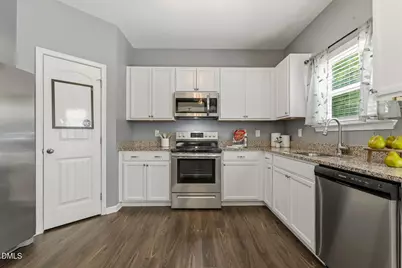 119 S Rose Hill Drive, Clayton, NC 27520 - Photo 15