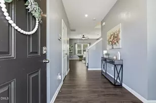 119 S Rose Hill Dr, Clayton, NC 27520 - Photo 5