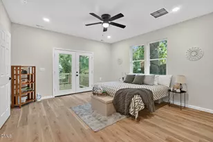 606 N Maple St, Durham, NC 27703 - Photo 33