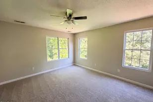43 Edgebrook Cir, Durham, NC 27703 - Photo 9