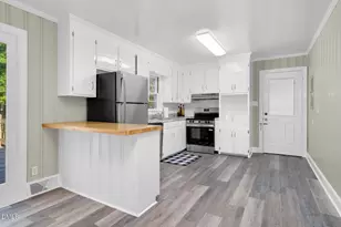 737 W Haven Blvd, Rocky Mount, NC 27803 - Photo 9
