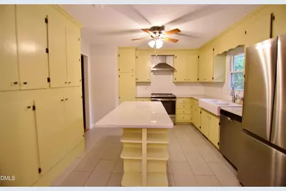 1201 Sturdivant Drive, Cary, NC 27511 - Photo 9