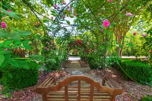 2801 Glenwood Gardens Ln, Raleigh, NC 27608 - Photo 45