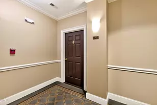 2801 Glenwood Gardens Ln, Raleigh, NC 27608 - Photo 49