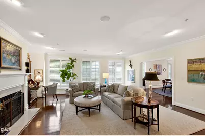 2801 Glenwood Gardens Lane #203, Raleigh, NC 27608 - Photo 3