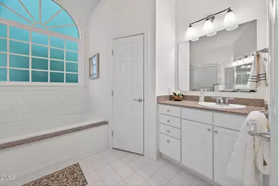 105 Parkvine Circle, Cary, NC 27519 - Photo 23