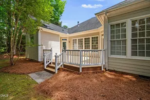 105 Parkvine Cir, Cary, NC 27519 - Photo 47