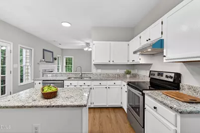 127 Maldon Drive, Cary, NC 27513 - Photo 23