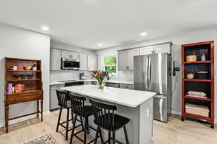824 Carlisle St, Raleigh, NC 27610 - Photo 9