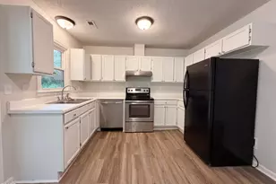 4894 Elevation Rd, Benson, NC 27504 - Photo 9
