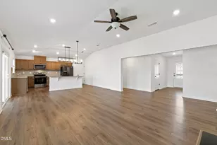 7508 Frasier Fir Pl, Willow Springs, NC 27592 - Photo 13