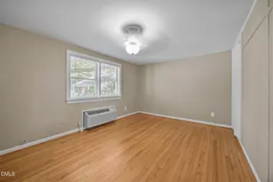 917 St Marys St, Raleigh, NC 27605 - Photo 23