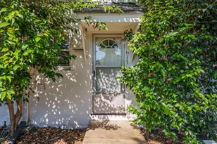 917 St Marys St, Raleigh, NC 27605 - Photo 3