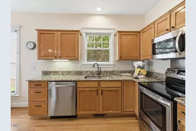 913 Edgewater Circle, Chapel Hill, NC 27516 - Photo 17