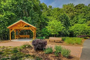 913 Edgewater Cir, Chapel Hill, NC 27516 - Photo 59