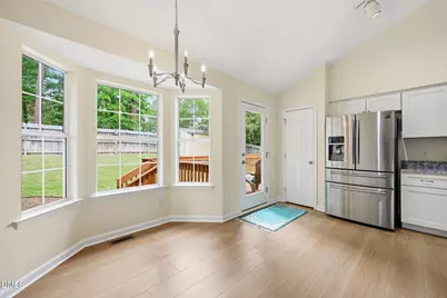 119 Trailview Drive, Cary, NC 27513 - Photo 9