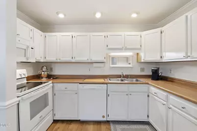 500 Woodcroft Parkway #8a, Durham, NC 27713 - Photo 7