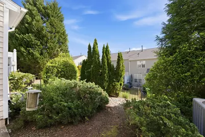 2827 Corbett Grove Drive, Raleigh, NC 27616 - Photo 41