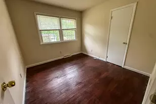 4717 Radcliff Rd, Raleigh, NC 27609 - Photo 7