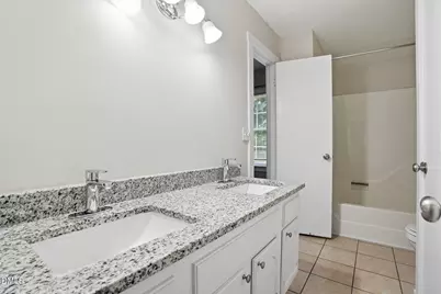 104 E Caroline Avenue, Smithfield, NC 27577 - Photo 25