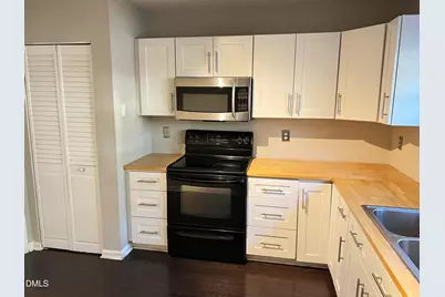 1333 Springlawn Court, Raleigh, NC 27609 - Photo 3