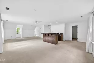 1901 Aurora Dr, Raleigh, NC 27615 - Photo 31