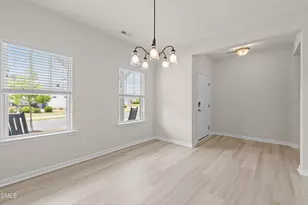 509 Oaks End Dr, Holly Springs, NC 27540 - Photo 7