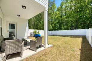 530 Barrington Row Ave, Zebulon, NC 27597 - Photo 27