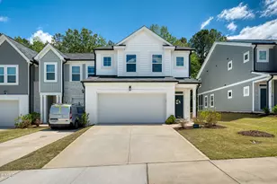 530 Barrington Row Ave, Zebulon, NC 27597 - Photo 1