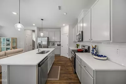 530 Barrington Row Avenue, Zebulon, NC 27597 - Photo 13
