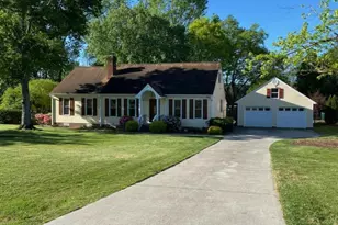 2020 Queen Charlotte Pl, Raleigh, NC 27610 - Photo 1