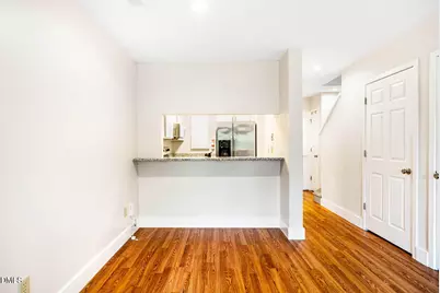740 Martin Luther King Junior Boulevard #D-17, Chapel Hill, NC 27514 - Photo 5