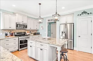 1129 Hollymont Dr, Holly Springs, NC 27540 - Photo 9
