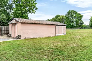 2032 White Memorial Church Rd, Willow Springs, NC 27592 - Photo 25