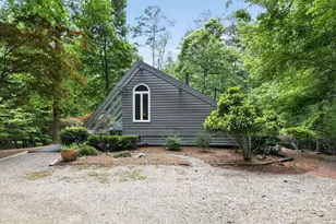 5701 Baird Dr, Raleigh, NC 27606 - Photo 37