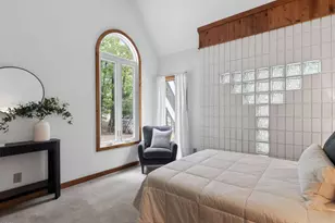 5701 Baird Dr, Raleigh, NC 27606 - Photo 15