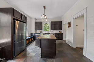 325 E Trinity Ave, Durham, NC 27701 - Photo 21