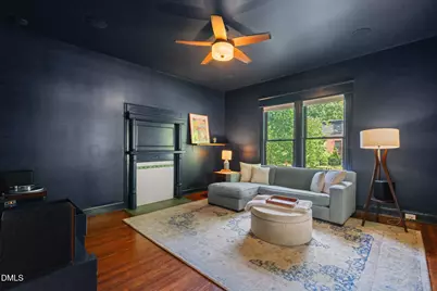 325 E Trinity Avenue, Durham, NC 27701 - Photo 9