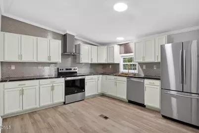 129 Chestnut Drive, Warrenton, NC 27589 - Photo 11