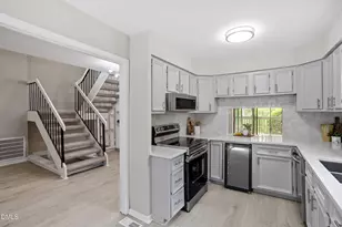 4100 Five Oaks Dr, Durham, NC 27707 - Photo 11