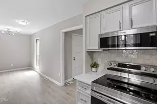 4100 Five Oaks Dr, Durham, NC 27707 - Photo 11