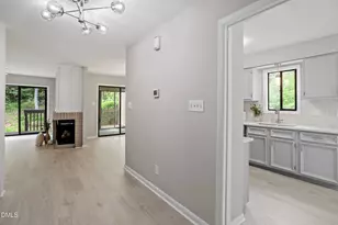 4100 Five Oaks Dr, Durham, NC 27707 - Photo 13