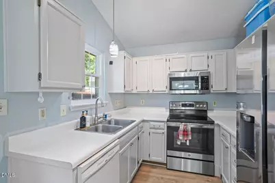 301 Round About Road, Holly Springs, NC 27540 - Photo 15
