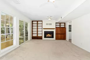 1404 Wildwood Dr, Chapel Hill, NC 27517 - Photo 11