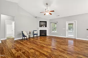 22 E Arbor Cove Ct, Zebulon, NC 27597 - Photo 13