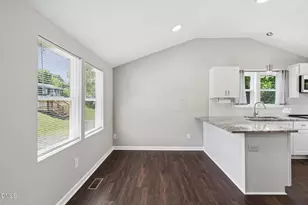 221 Turner St, Holly Springs, NC 27540 - Photo 9