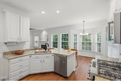 8809 Braceridge Road, Raleigh, NC 27613 - Photo 11