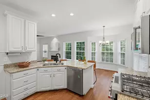 8809 Braceridge Rd, Raleigh, NC 27613 - Photo 11